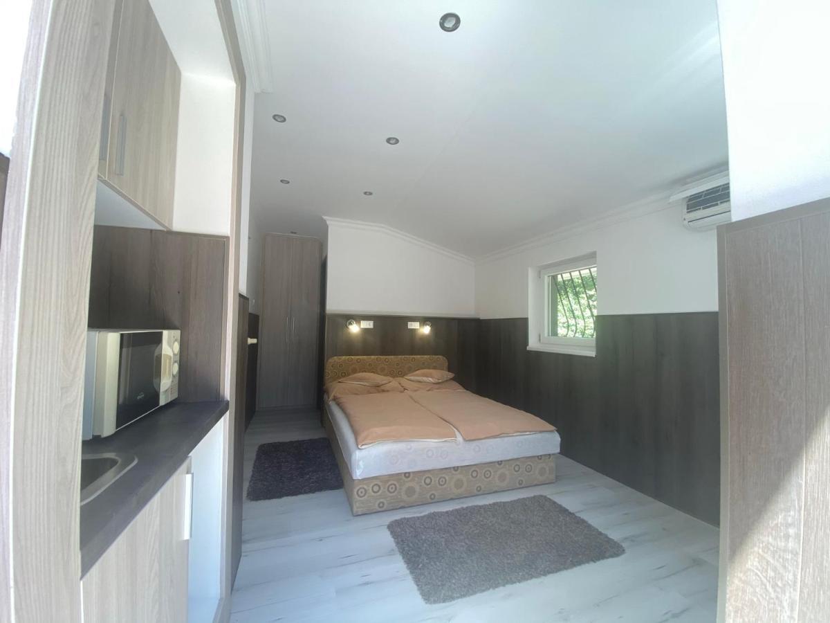Holiday Apartmanhaz Balatonfüred Exteriör bild