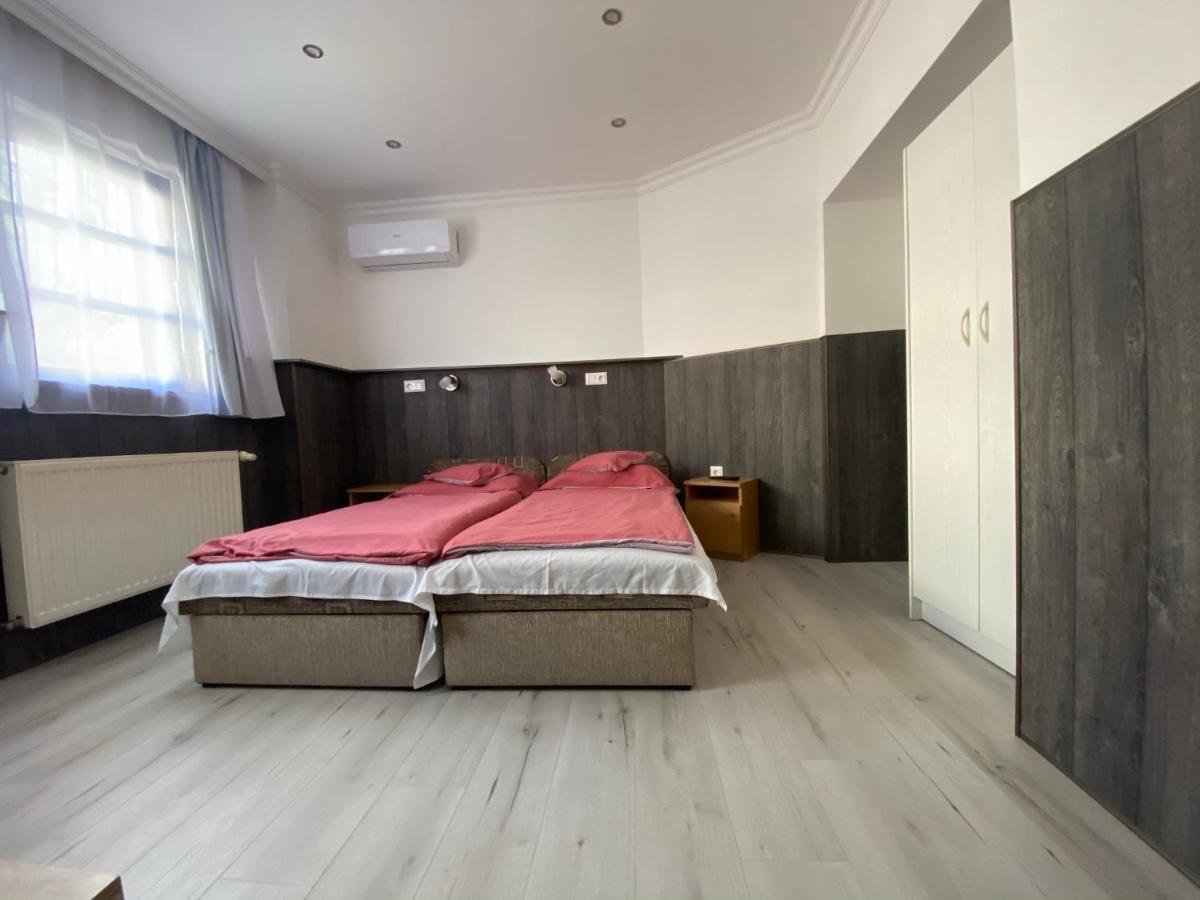 Holiday Apartmanhaz Balatonfüred Exteriör bild