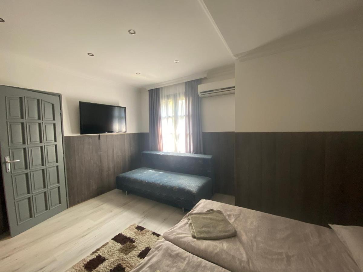 Holiday Apartmanhaz Balatonfüred Exteriör bild